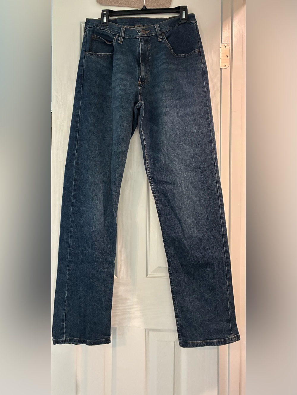 Wrangler Men's Dark Blue Straight Jeans 32x34